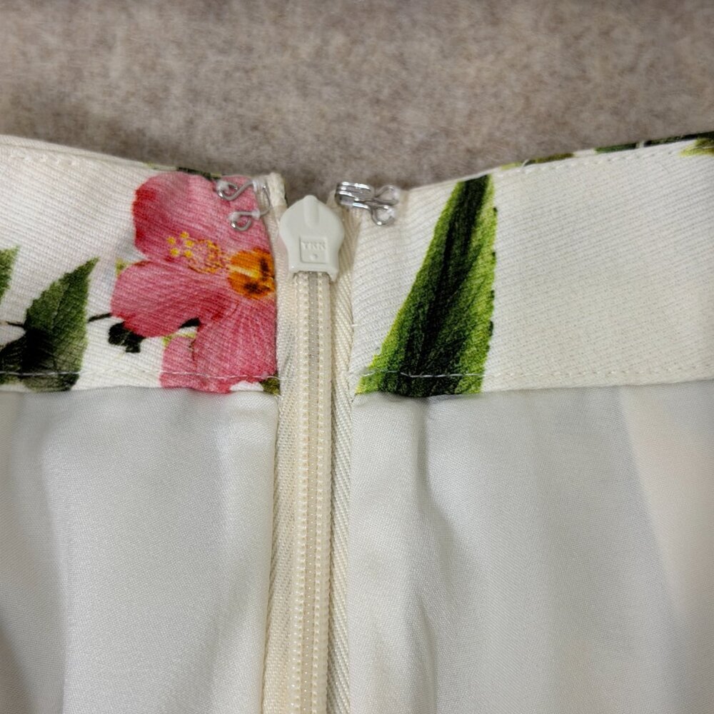 Talbots Floral Pleated A-Line Skirt Size 8 Garden Party Spring - Picture 10 of 13